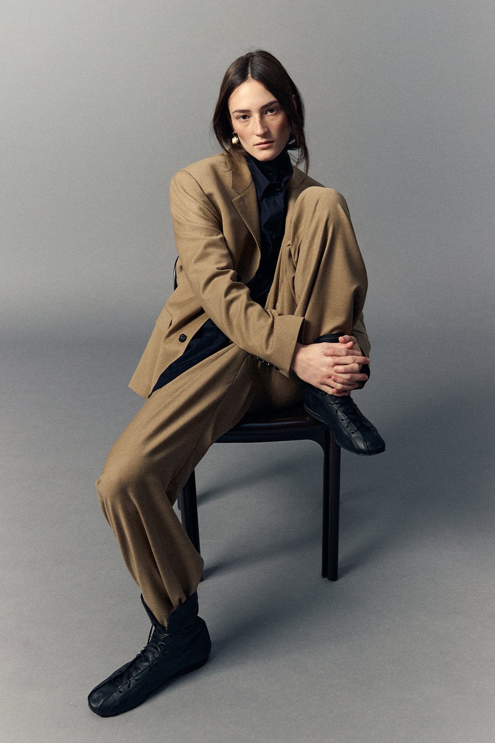 LOOK 2