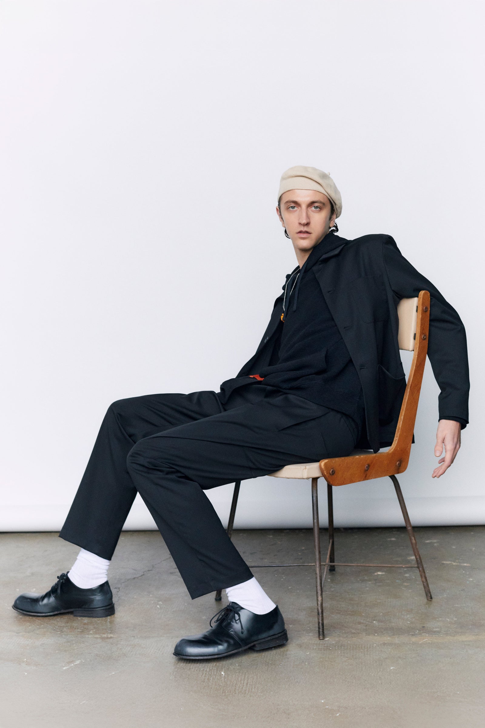 LOOK 9