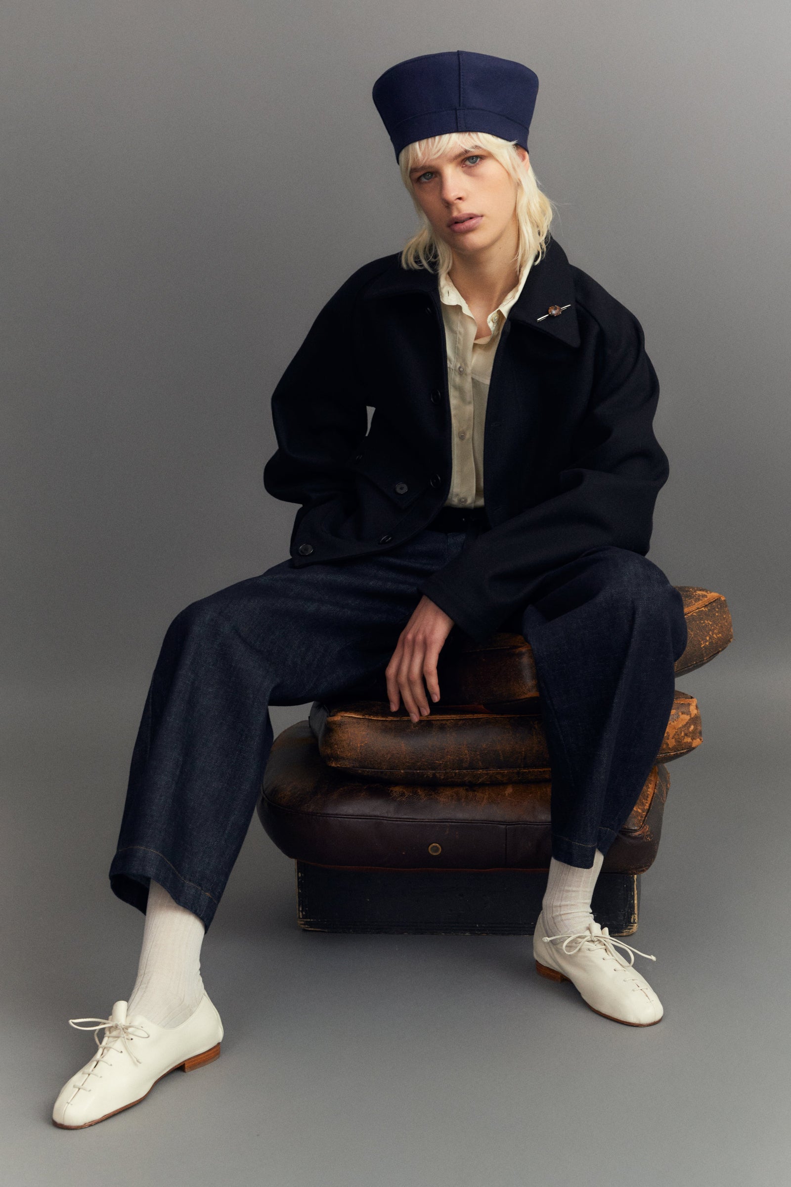 LOOK 16