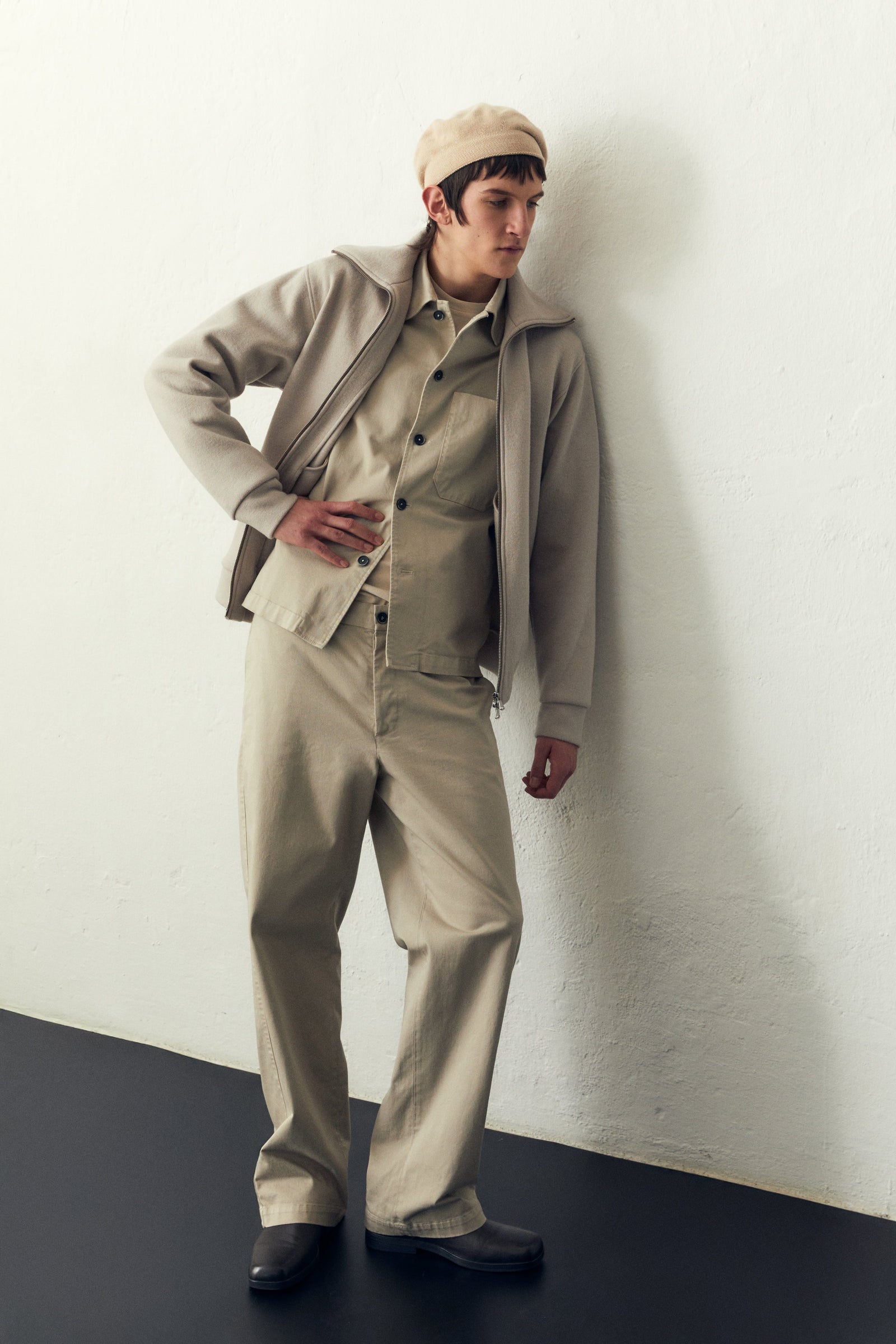 LOOK 13
