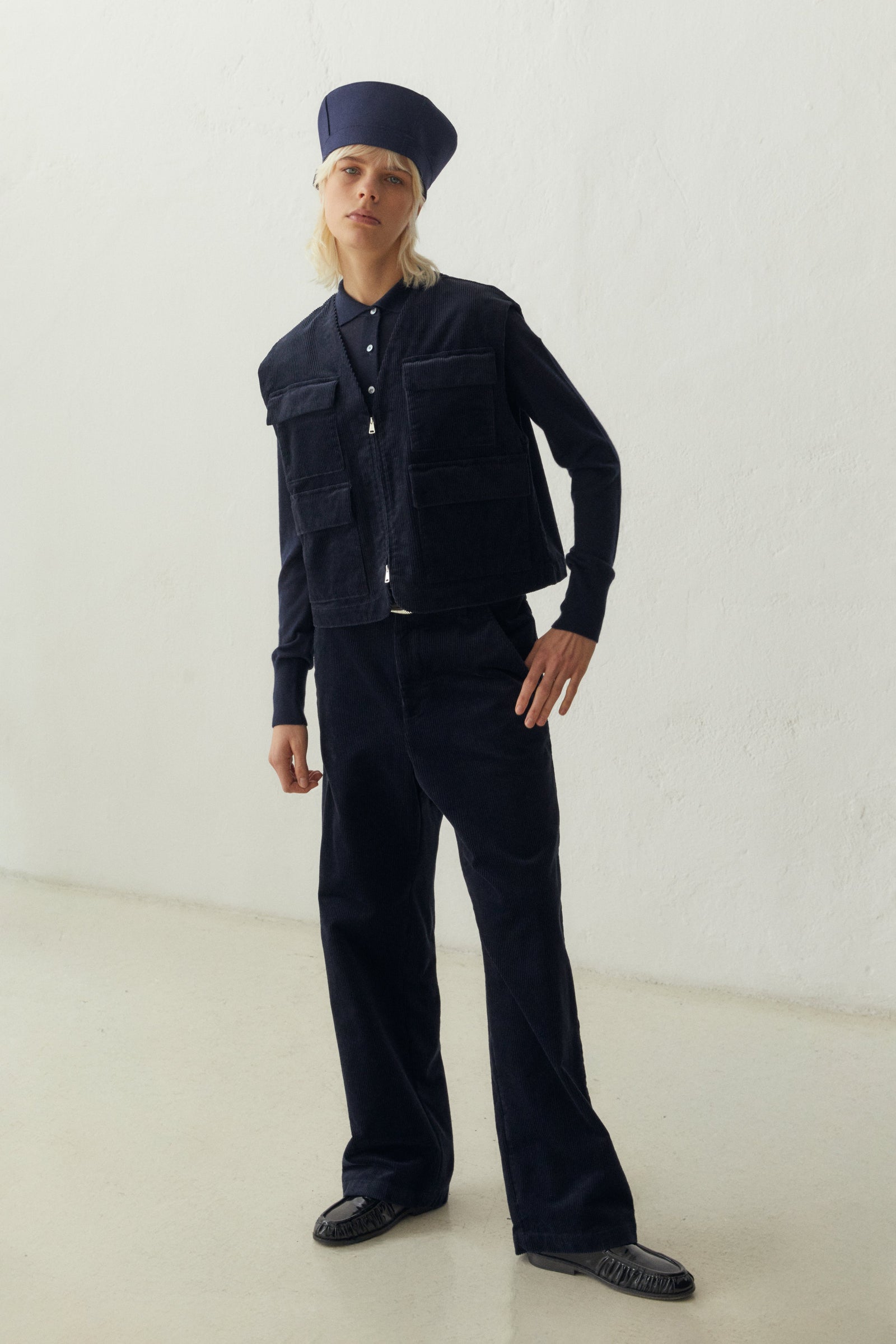 LOOK 23