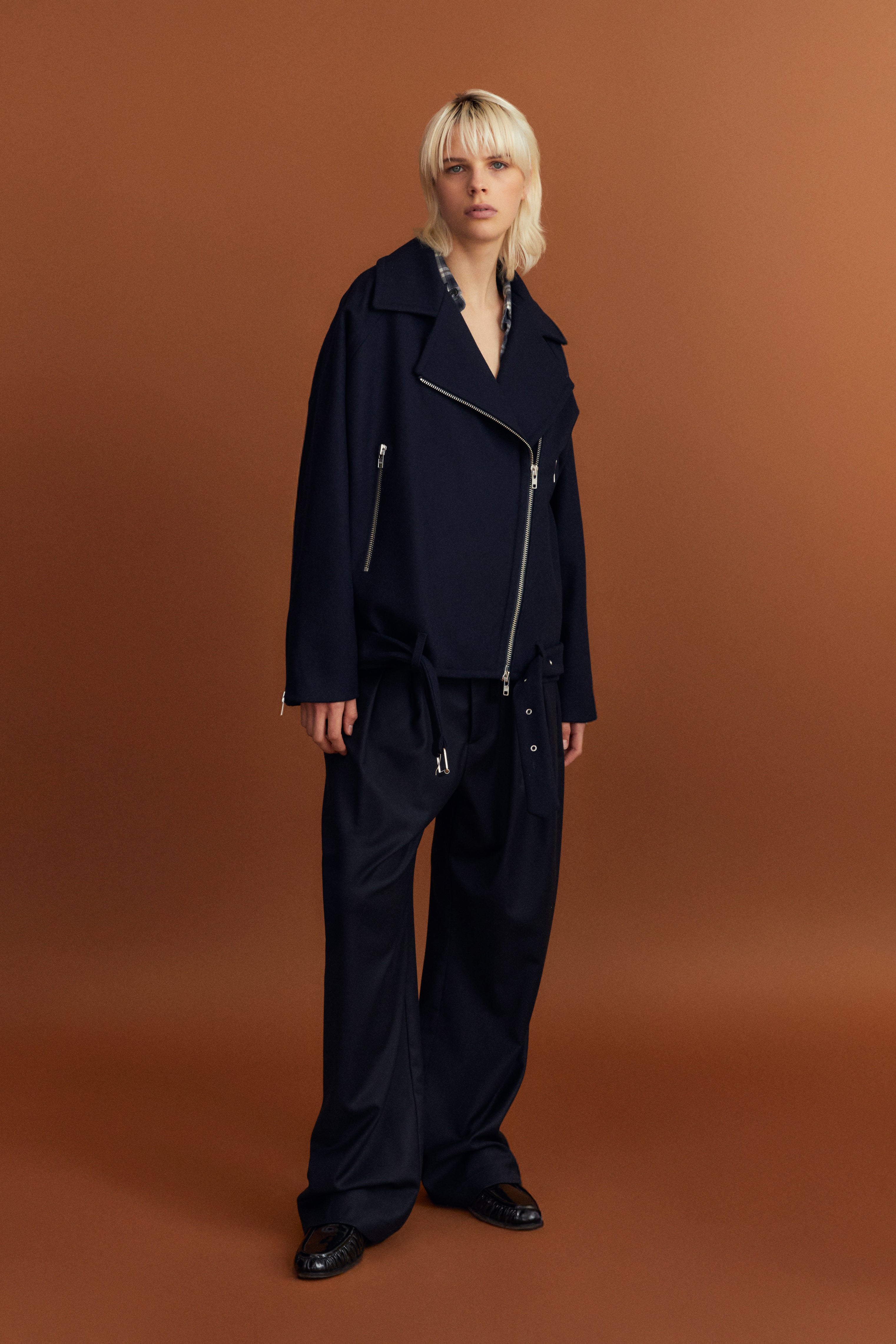 LOOK 21