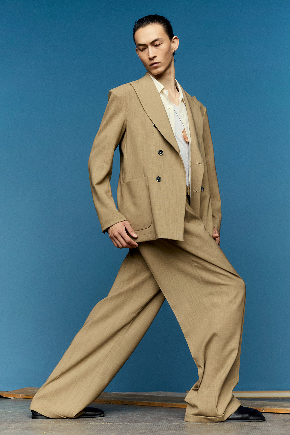 LOOK 1
