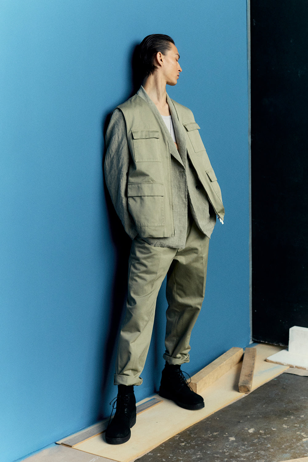 LOOK 11