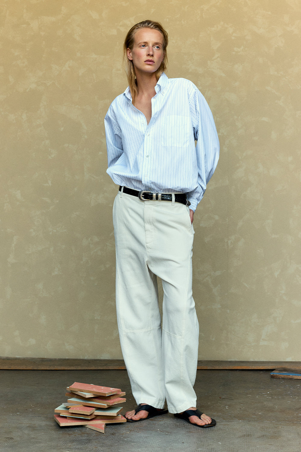 LOOK 21